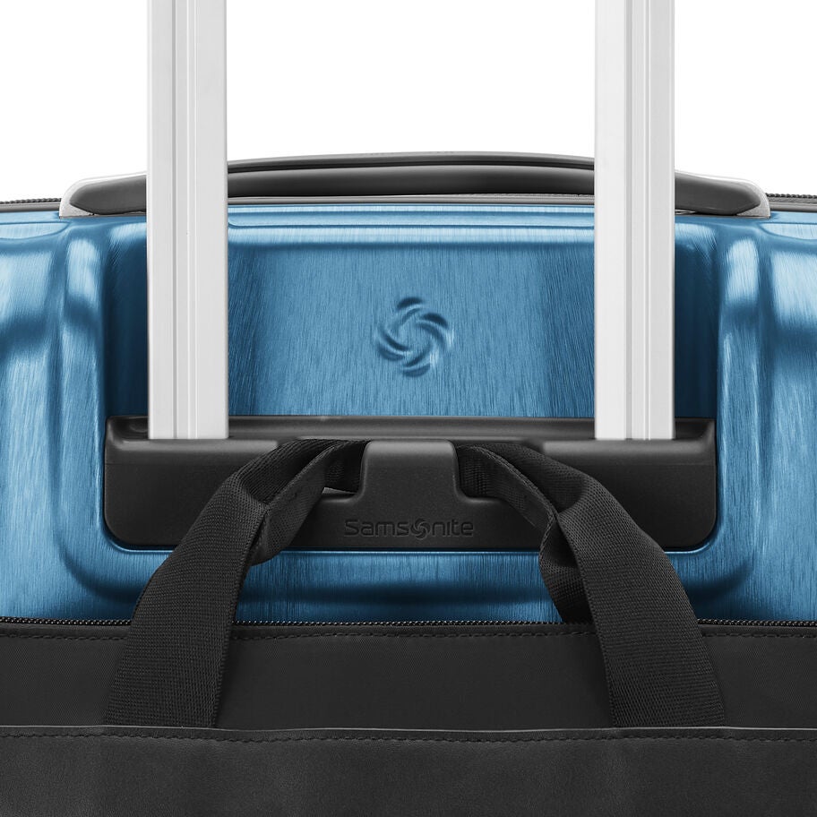 Samsonite Ziplite 6 valise moyen &agrave; roues in the color Adriatic Blue. image number 8